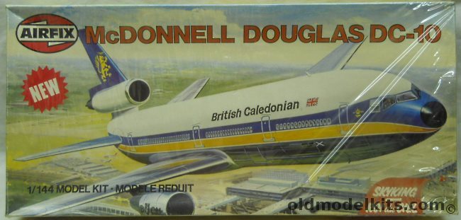Airfix 1/144 McDonnell Douglas DC-10-30 - British Caledonian Airlines - Sky King Issue, 06177-7 plastic model kit